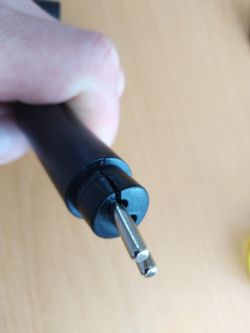 Tester płynu hamulcowego - recenzja Tester płynu hamulcowego - recenzja