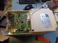 KEB F5 - komunikat 132: driver voltage not ready przy uruchomieniu bez panela