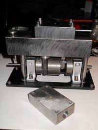 Maszyna parowa dwutłokowa z rozrządem suwakowym