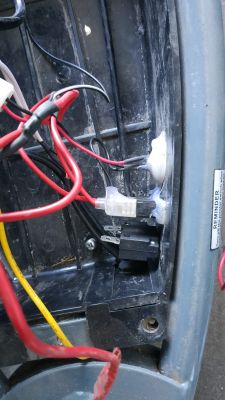 Hulajnoga elektryczna Razor E300 grzejący się silnik, sterownik, brak mocy