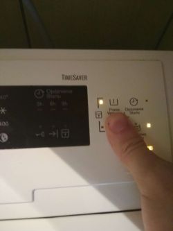 Pralka Electrolux EWT1062IDW - panel dotykowy (chyba) Pralka Electrolux EWT1062IDW - panel dotykowy (chyba)