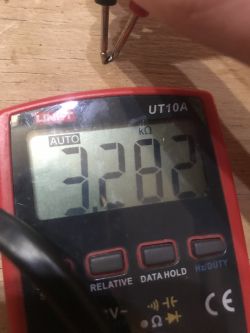 Test, teardown i małe modyfikacje modułu ładowarki/gniazda USB do puszki z Chin Test, teardown i małe modyfikacje modułu ładowarki/gniazda USB do puszki z Chin