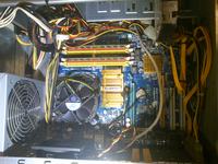 Czy temperatury ASUS GeForce 560 TI i Intel Q9300 są w normie?