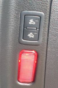 Audi Q7 Driver's Side Door Buttons: Functions & Purpose - Identify Buttons in Photos