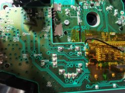 Kontroler Xbox One - niekontrolowane ruchy po zmianie na analogi Halla