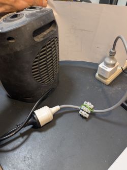 Arlec Grid Connect PC191HA Series 3 Disassembly and Flashing BK7231N (CB2S)