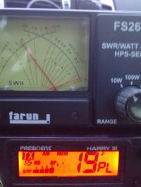 Dziwne wskazania strojenia anten.