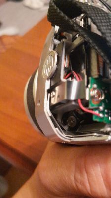 OLYMPUS SP 510 UZ - Gdzie znaleźć baterię podtrzymującą pamięć (zegar i datę) w aparacie