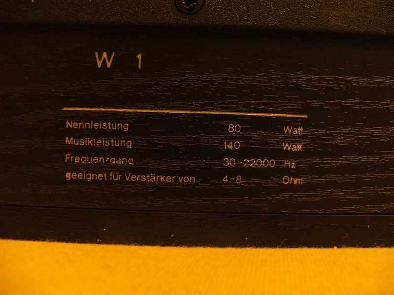 Subwoofer czy głośnik centralny.