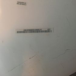 Samsung n-r540 - Nazwa i wymiana elementu obok matrycy