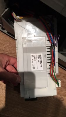 Bosch SMS40T42UK/25 - Problem z kablami