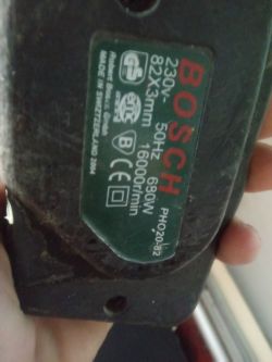 Wyjmowanie łożyska z wałka struga elektrycznego Bosch PHO20-82 - instrukcje i wskazówki