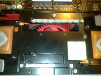 Gigabyte HD6990 - nie da się przykręcić oryginalne chłodzenie