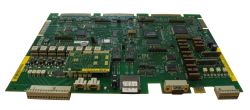 Płyta główna HiPath z komponentami elektronicznymi i złączem DB9