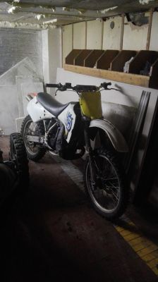 Husqvarna CR 250 - Jak określić rocznik na podstawie VIN: 7A*000479?