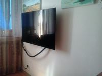 Sony 50" jaki uchwyt z regulacją góra/dół , prawo/lewo