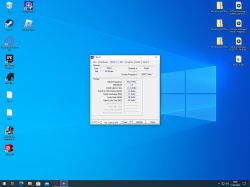 Zrzut ekranu pulpitu z programem CPU-Z pokazującym informacje o pamięci RAM.