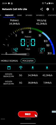 Zrzut ekranu z aplikacji Network Cell Info Lite pokazujący prędkości pobierania i wysyłania 5G.