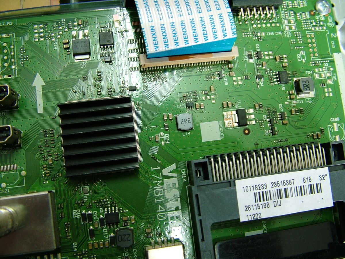 JVC LT-32VH42M: Jak wgrać wsad do 25L12835F na płycie Vestel 17MB140?