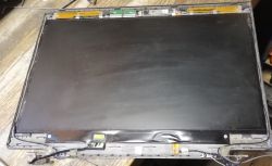 Matryca LCD z laptopa jako niezależny monitor