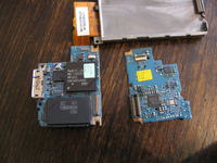 Sony S639F - zwarcie powoduje szybkie rozładowanie odtwarzacza