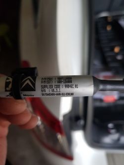 Peugeot 508 SW kamera cofania - piny wtyczki kamery