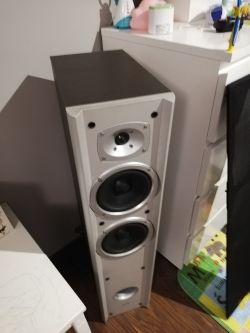 Jakie gwizdki założyć w Jamo S708, aby poprawić jakość wysokich tonów?