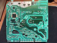 Zmywarka Whirlpool ADP 550 - Identyfikacja elementów na płytce sterowania