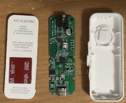 Teardown of Feit Electric LED Controller Dismantled casing of a Feit Electric LED strip controller.