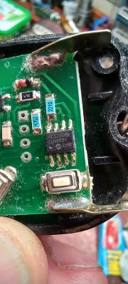 Jaki to centralny audi a4b5 20r. Cieżko sie dostać...