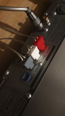 Sony DAV-DZ360WA - Kino domowe 2.1 grające w 4.1 (5.1), podłączenie dodatkowych głośników