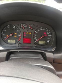 VW Golf 4 1.4 2000 rocznik - swiatła działaja ale nie pokazuja sie na desce rozdzielczej