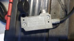 Audi A4 B5 (2000r.) i radio JVC KD-R721BT - brak odbioru stacji radiowych mimo sprawnej anteny