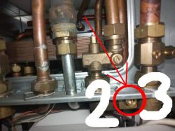 Identifying Correct Valve to Refill Water in Heating Circuit of Unidentified Vaillant Stove Model