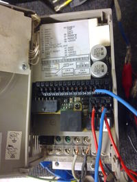 Falownik Telemehaniqe Lexium 05 LXM05AD10M2 jak podłaczyć ?