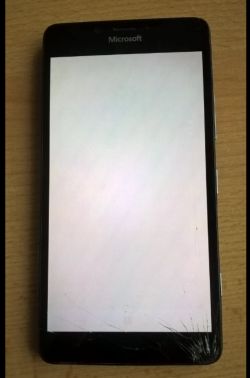 Lumia 950 - nie działający czujnik zbliżeniowy po upadku