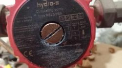 Pompa obiegowa hydro-s typu RS25/6EA z widoczną śrubą czołową i oznaczeniami technicznymi