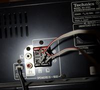 Podłączenie glośników surround (chinch->przewód głośnikow