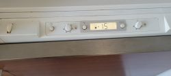 Electrolux ENN3153AOW co jakiś czas traci zasilanie, po resecie działa