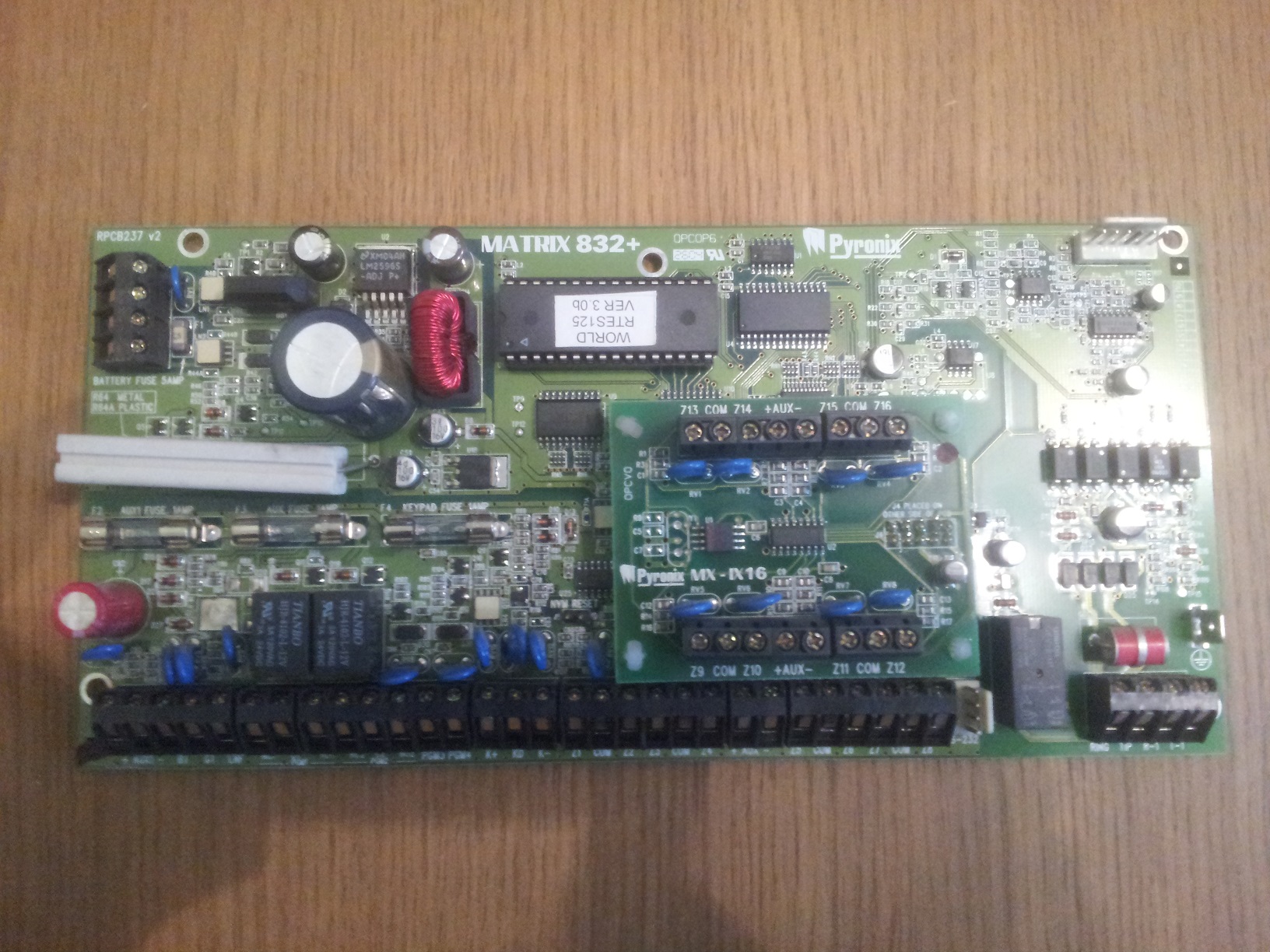 [Sprzedam] Pyronix Matrix 832 + MX IX16 - elektroda.pl