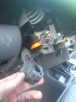 Opel Corsa B x14xe nie odpala - brak zasilania czujników wału/wałka