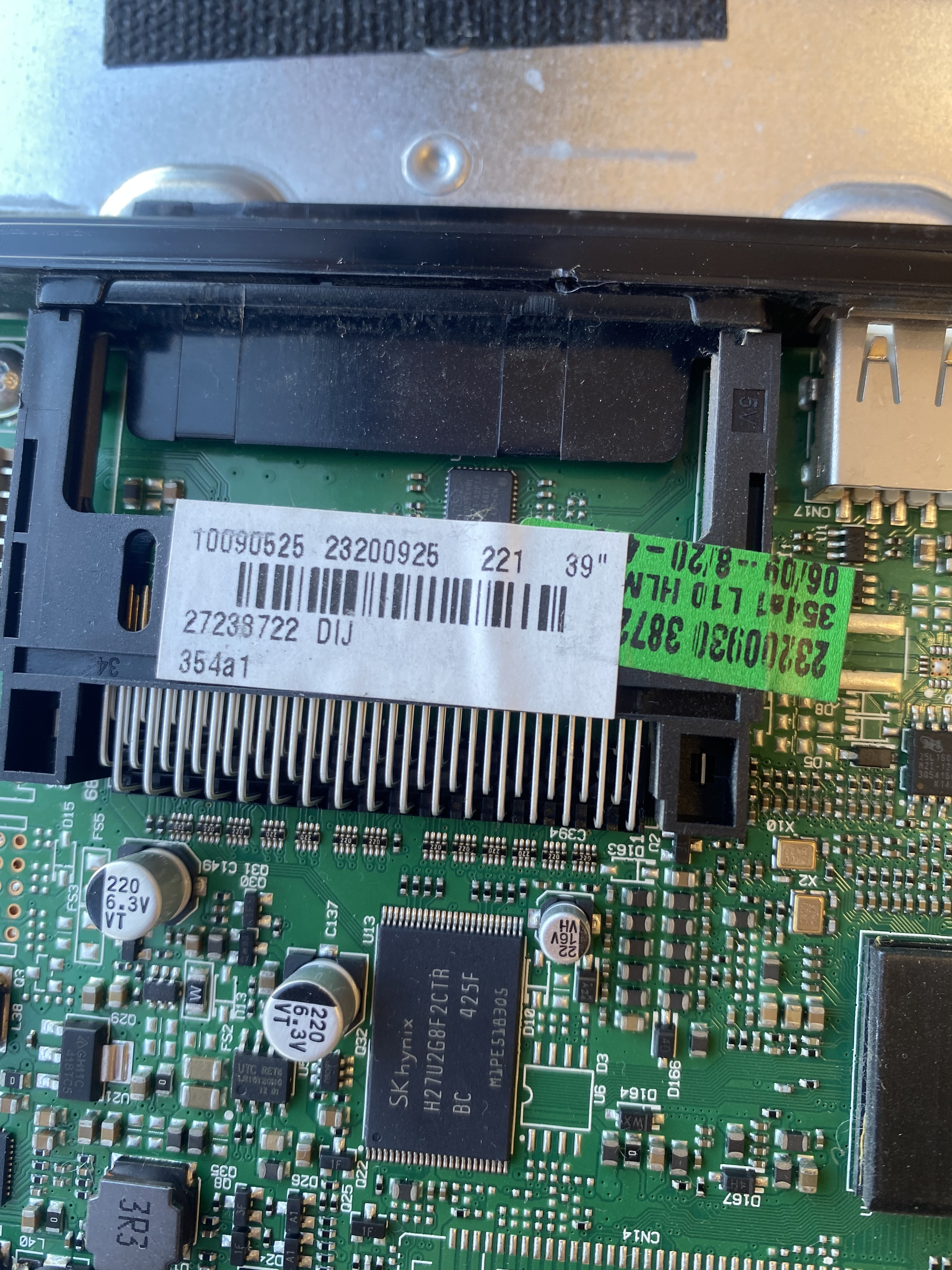 [Rozwiązano] Gdzie znajdę wsad/firmware na USB do JVC LT-39C740 Smart TV?