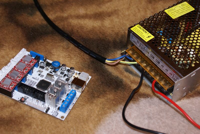 Jak zasilać płytkę GT2560 12V? Problem z podpięciem do złącza ATX.