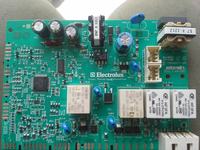 Zmywarka Electrolux ESF 66070X - Spalony rezystor na PCB R70