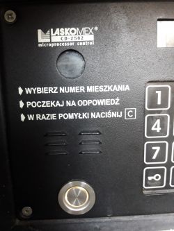 Adding a key fob to the Laskomex CD 2502 intercom without the installer code