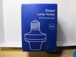 Smart Lamp Holder Packaging Packaging of Smart E27 lamp holder.