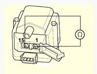 brak reakcji przekaźnika pompy paliwowej. VW GOLF III 1.8