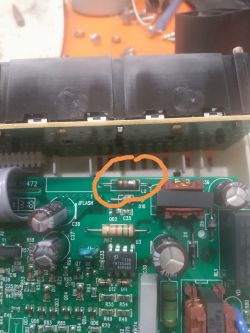 Identyfikacja i wartość uszkodzonego elementu L2 w zmywarce Electrolux ESL 66010