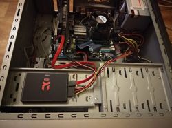 Stary komputer przestaje sie uruchamiać po wymianie HDD na SSD