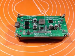 UPS wersja 2 - 5V 2A dla 9V 1,6A a dla 12V 1,2A na akumulatorki 2x18650